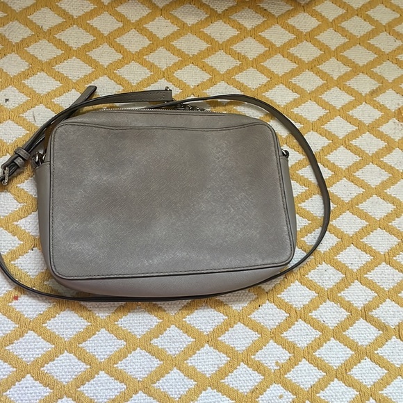 MICHAEL KORS JET SET CROSSBODY GRAY - Picture 8 of 8